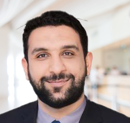 د/محمد أسامة - اخصائي زراعة الأسنان